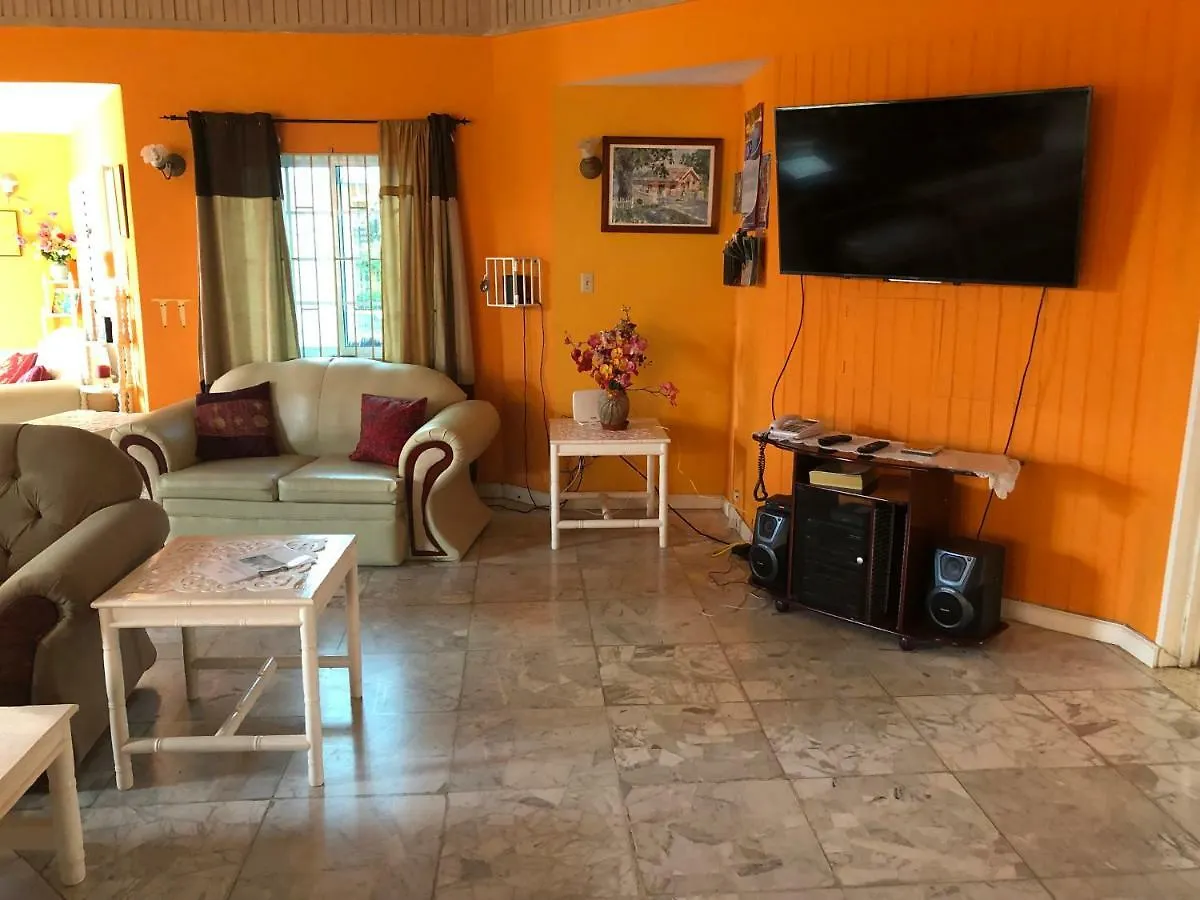 Whistling Villa Runaway Bay Jamaica